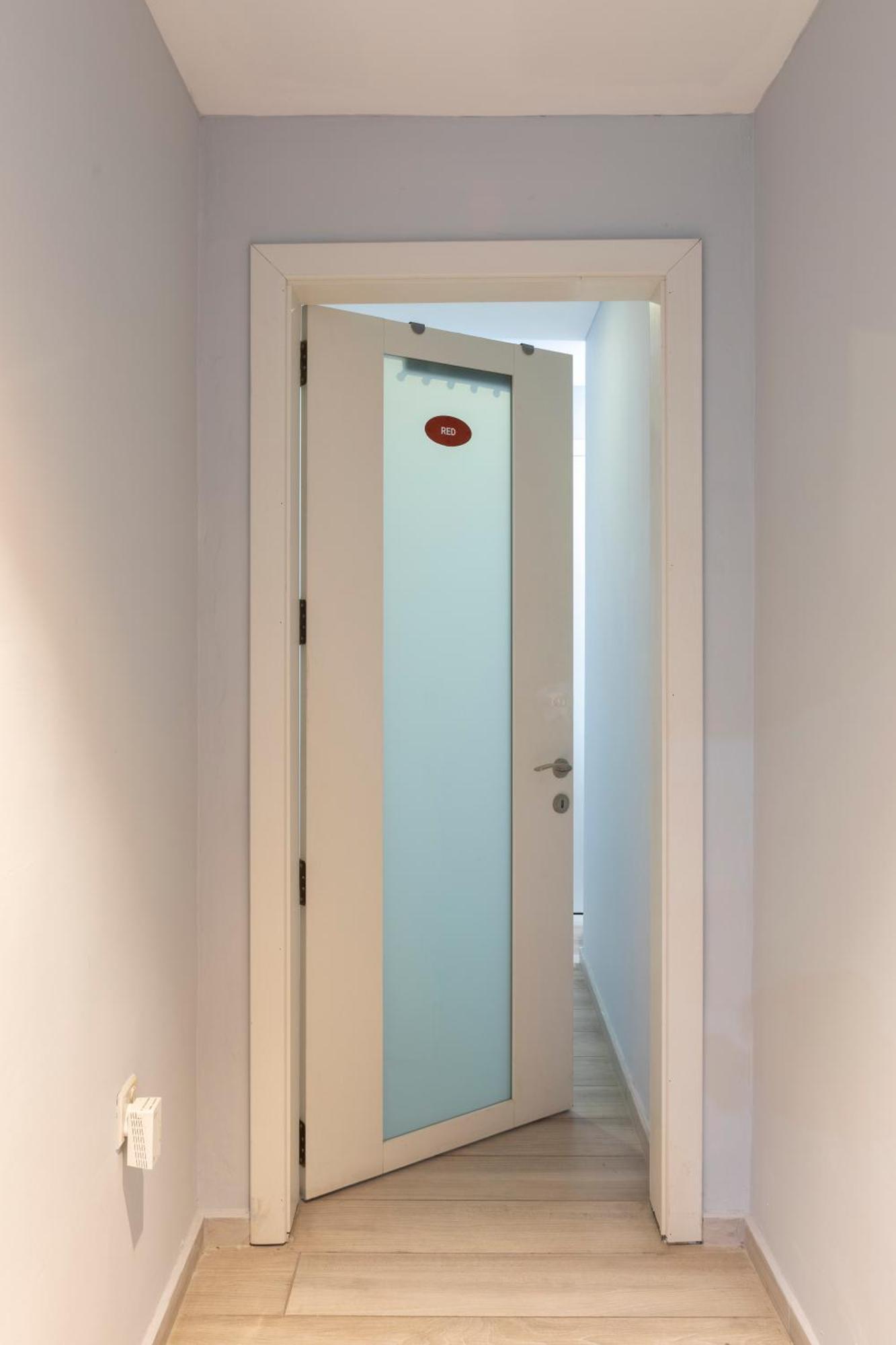 Modern 3 Bedroom & 3 Bathroom Apartment - Near Balluta Bay سانت جوليان المظهر الخارجي الصورة