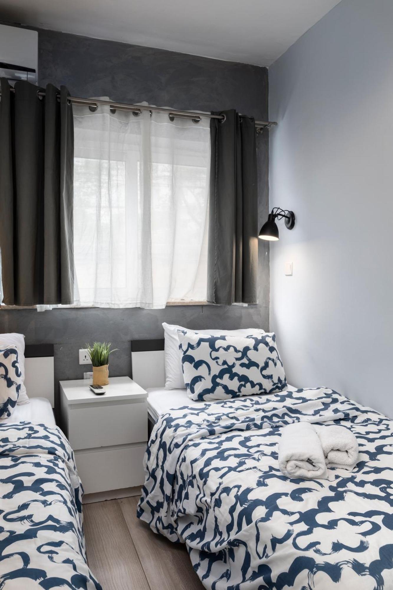 Modern 3 Bedroom & 3 Bathroom Apartment - Near Balluta Bay سانت جوليان المظهر الخارجي الصورة