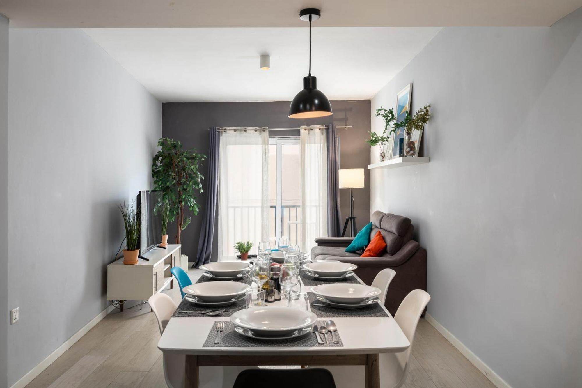 Modern 3 Bedroom & 3 Bathroom Apartment - Near Balluta Bay سانت جوليان المظهر الخارجي الصورة